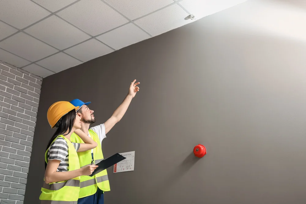 De beste voorbereiding voor vliesbehang in Tilburg is de ondergrond. Zorgt dat deze vlak en geschuurd is voor een optimale hechting met het vlies.